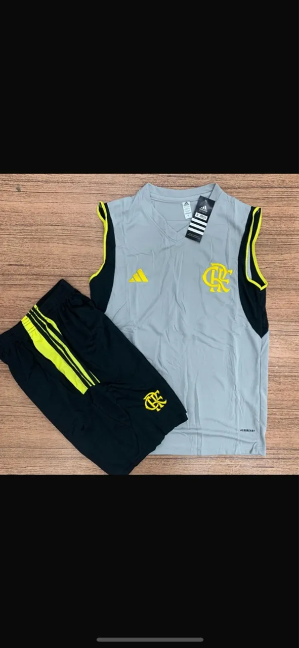 Conjunto de Treino Flamengo Adidas - Conforto e Estilo