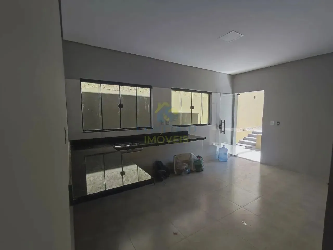 Casa nova para venda ou locação com 3 quartos(1suíte)