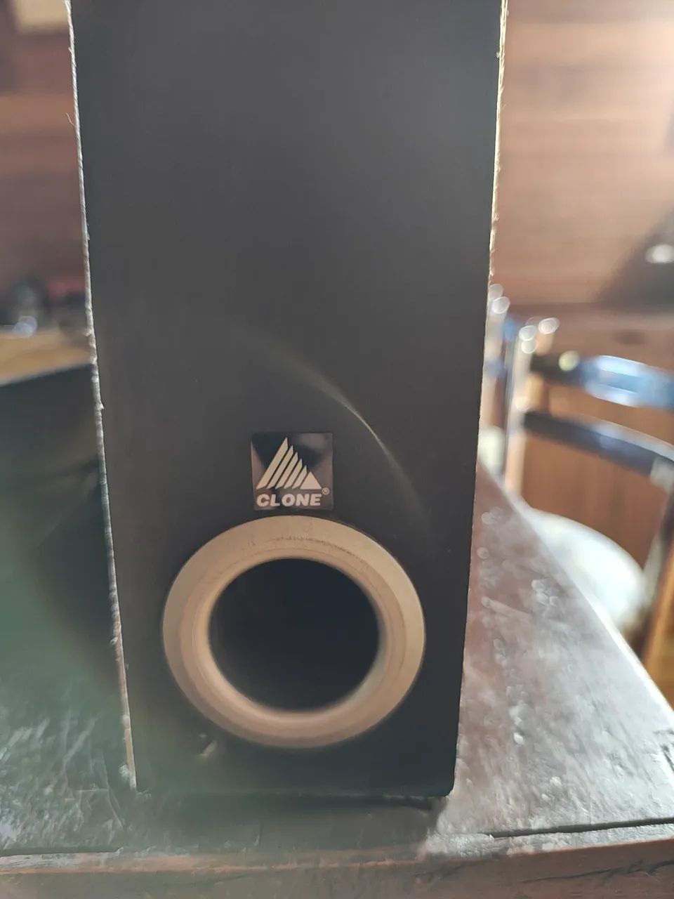 Caixa de Som Clone Subwoofer