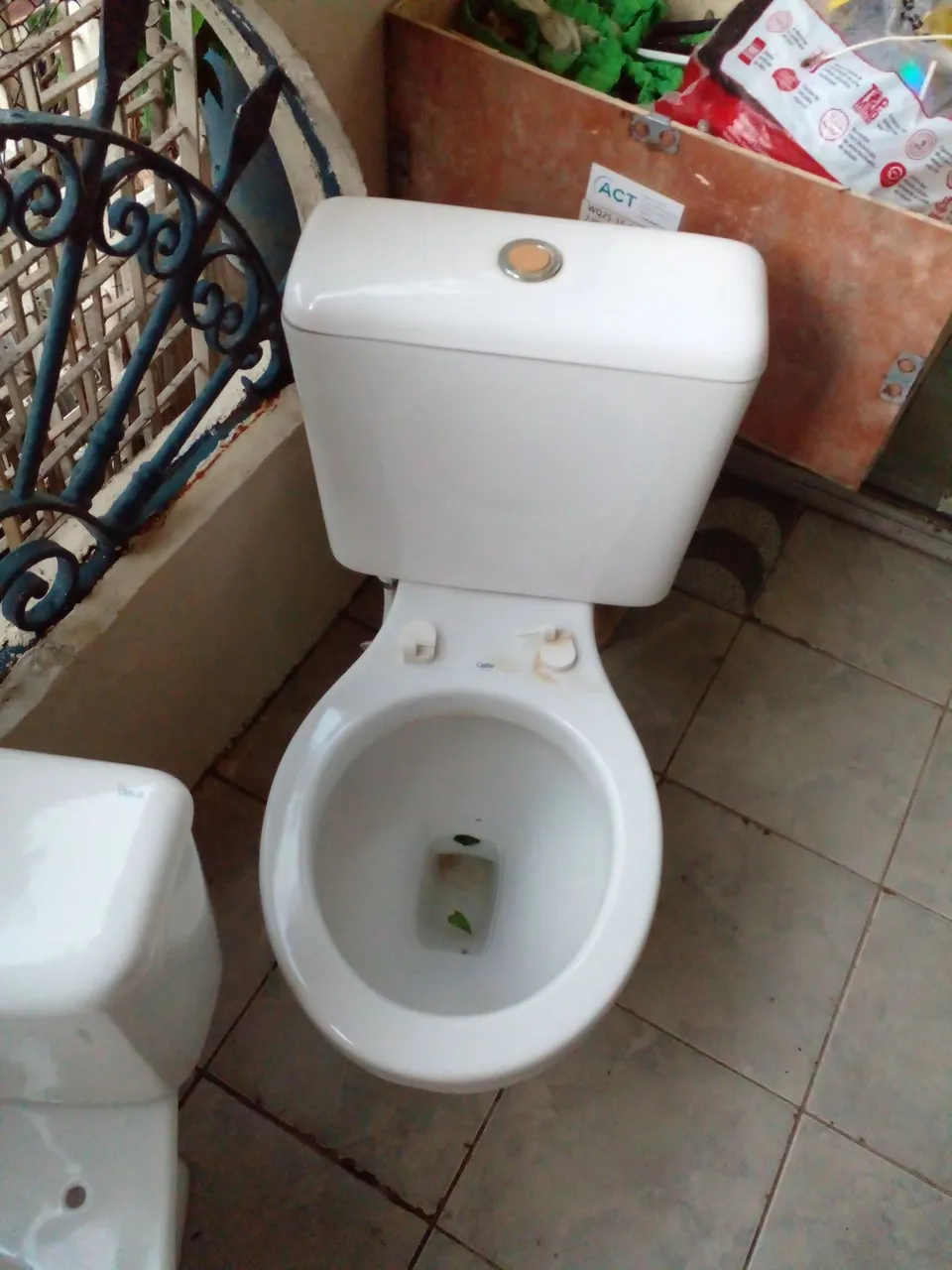 Vaso sanitário em bom estado