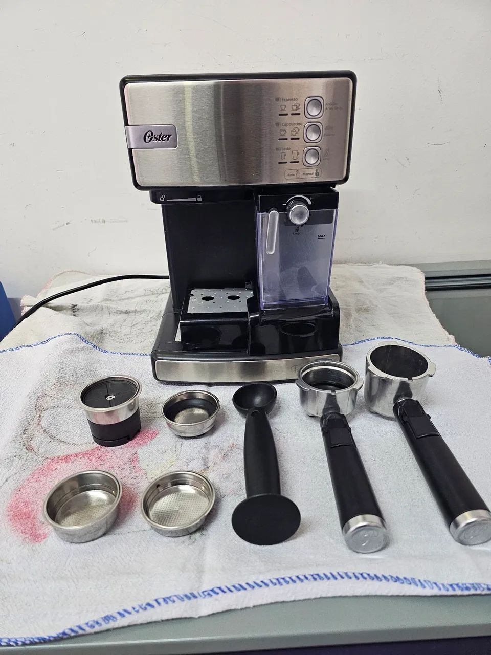 Cafeteira Oster PrimaLatte - Prepare deliciosas bebidas! - Foto 4