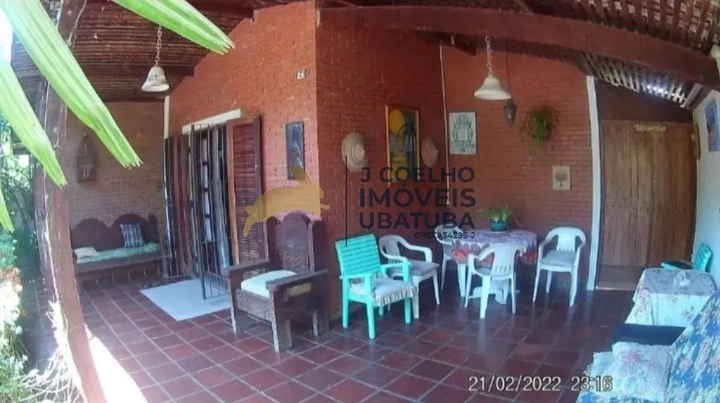 casa ampla com piscina e sauna a venda em Ubatuba