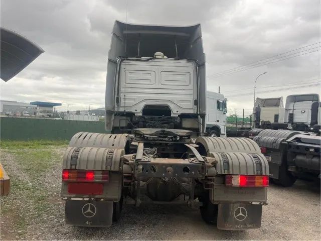 Mercedes-Benz 2036 4x2 ano 2013 Automático - Foto 10