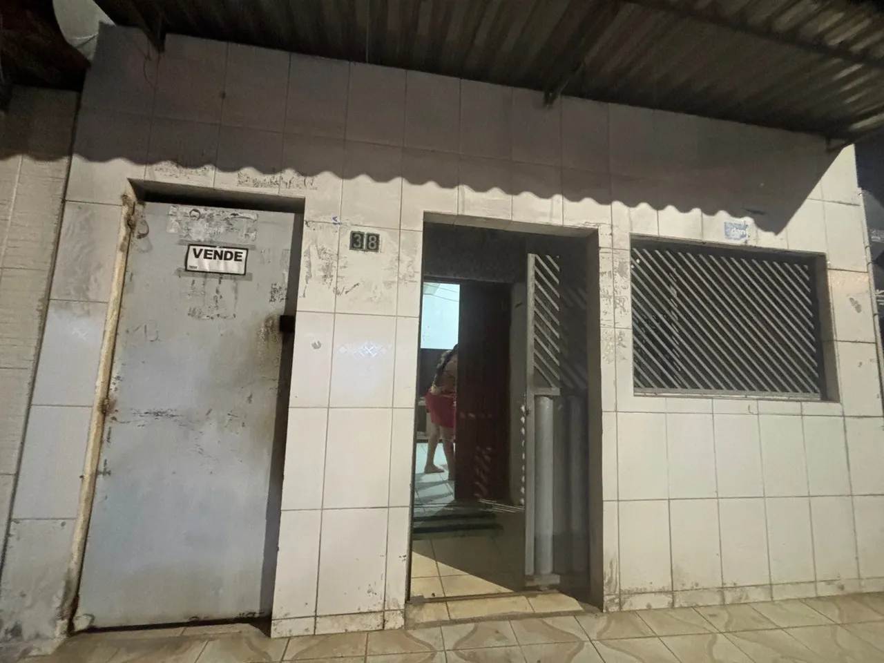 Vende-se Casa