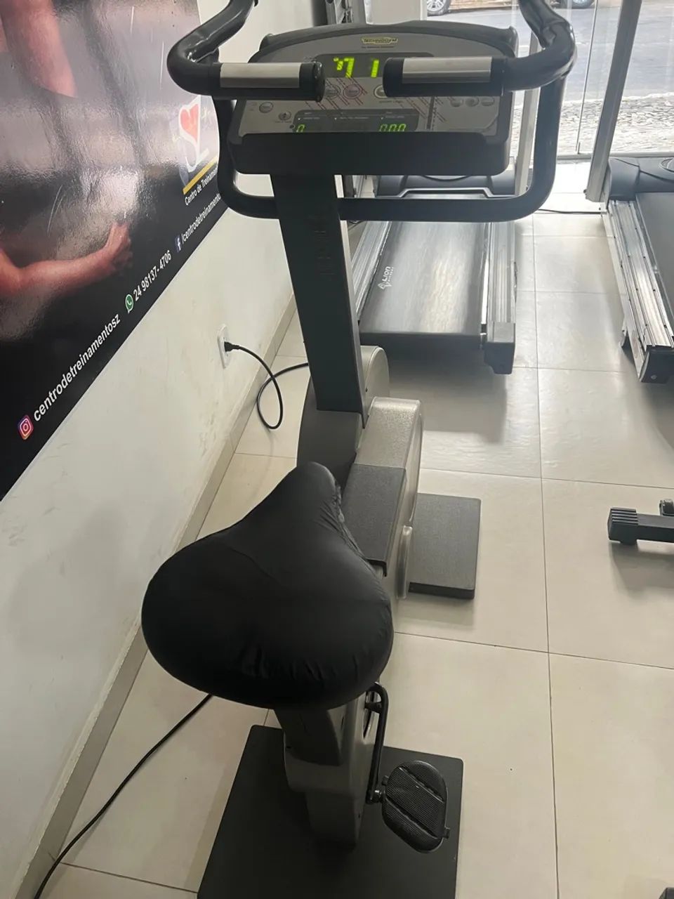 Bicicleta Ergométrica Profissional - Academia - Foto 5