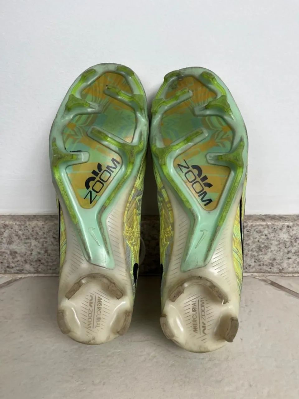 Chuteira Nike Air Zoom Mercurial Vapor XV Elite - Foto 4