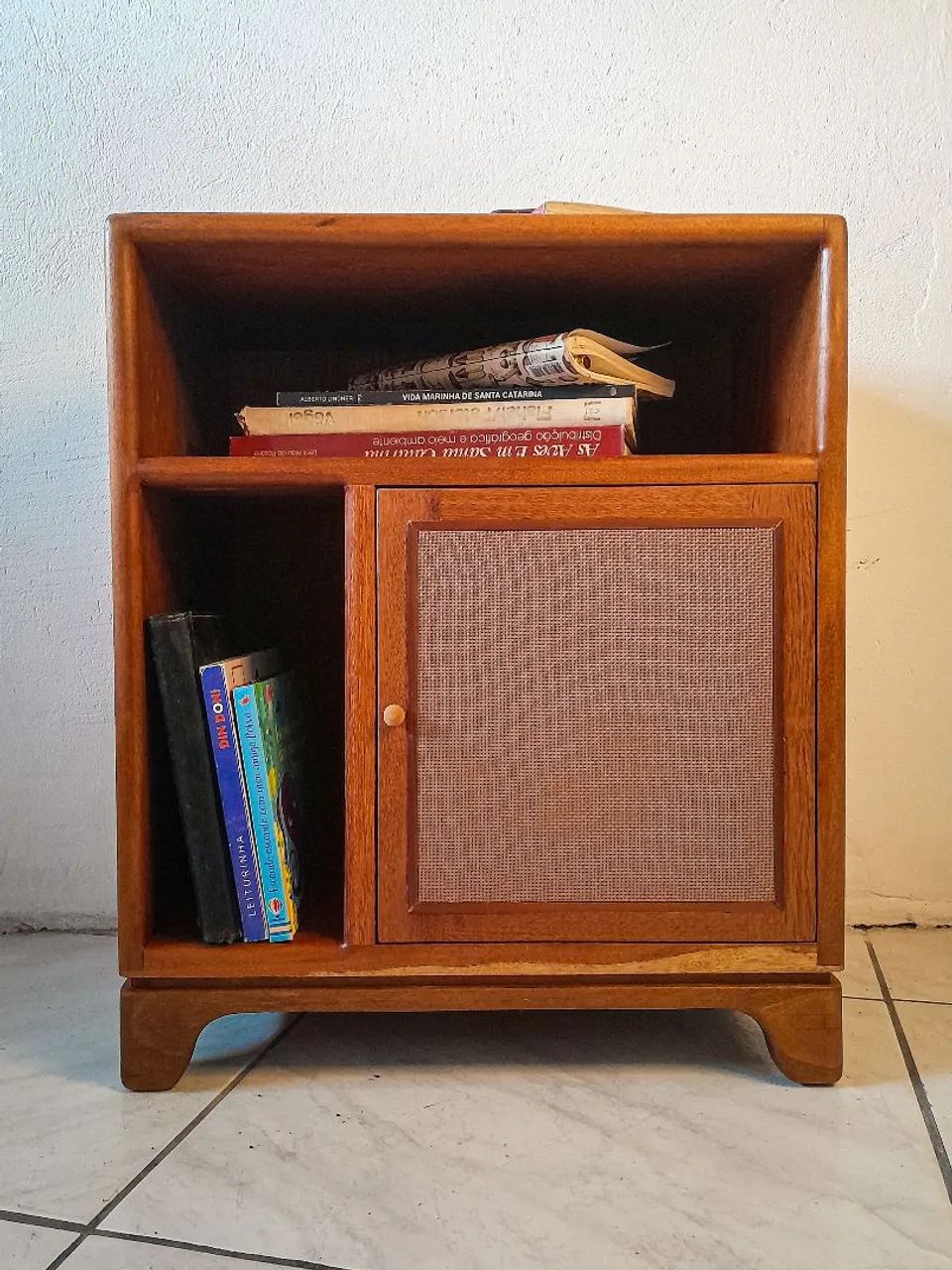 Mesinha de cabeceira/sala