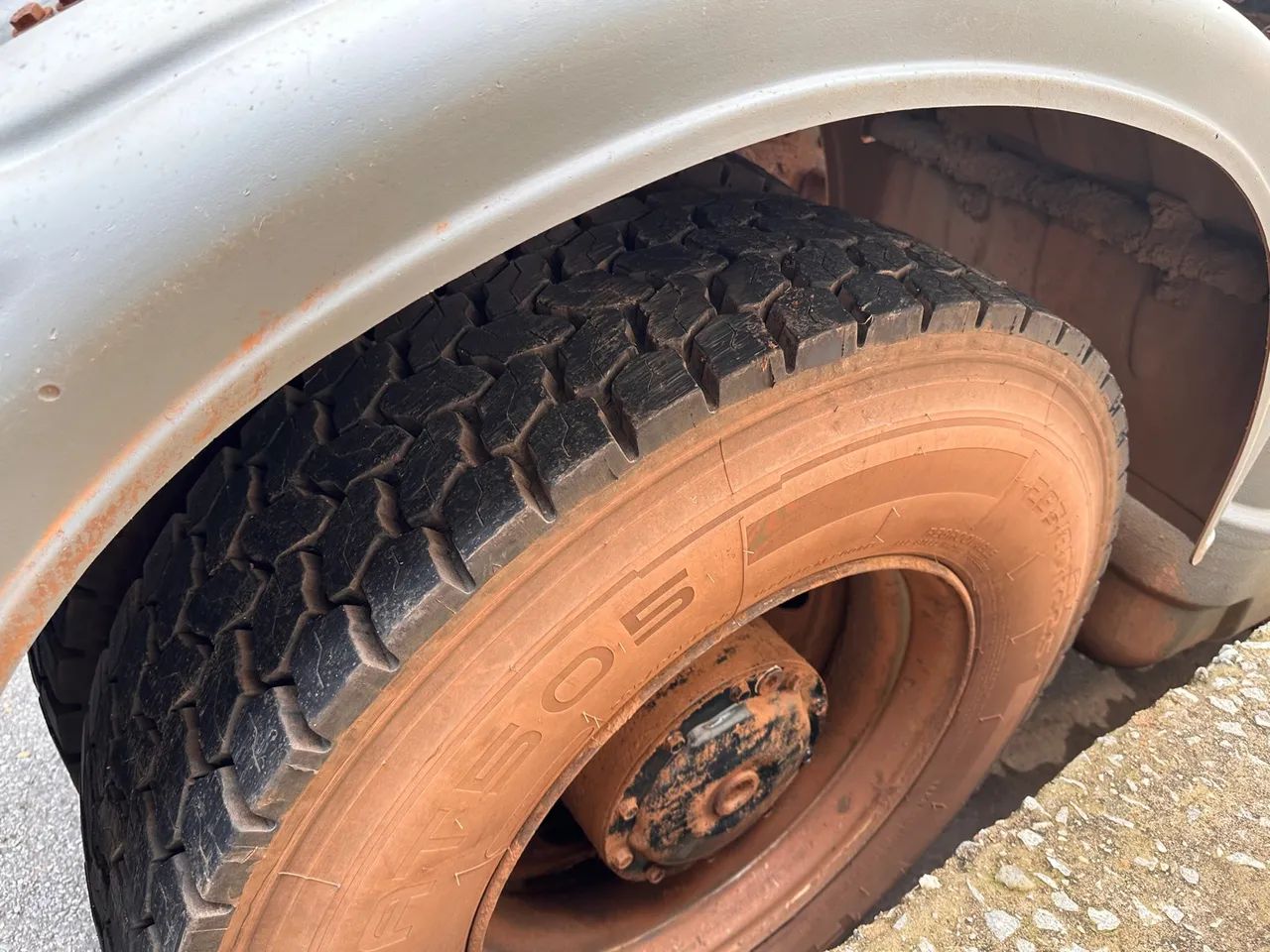 Caminhão Mercedes-Benz 1635 Ano 2019 R$130.000 + parcelas - Foto 6