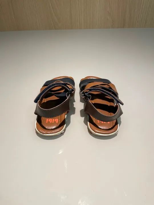 Sandália infantil Bibi em couro  - Foto 3