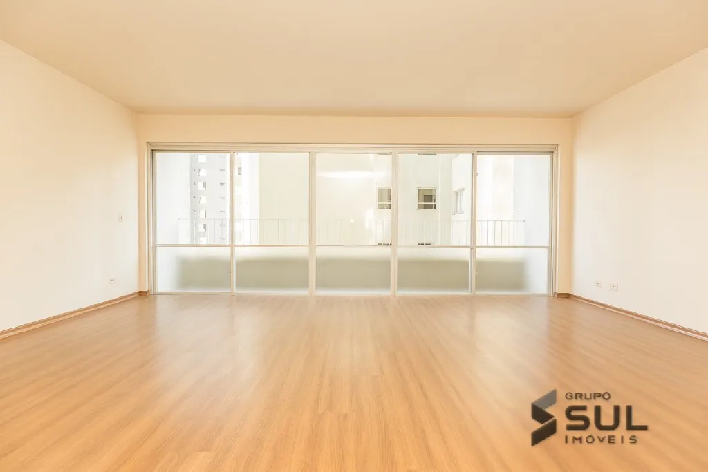 Apartamento venda Batel Curitiba