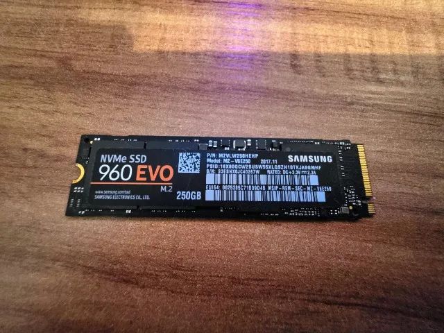 Nvme Samsung Evo 960 Evo NVME SSD 250GB Samsung 960 EVO Pro