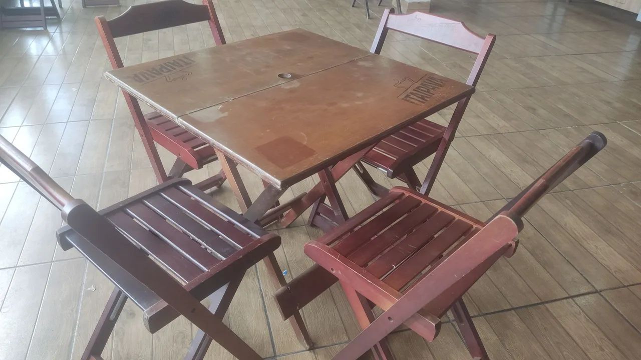 Mesas de Cadeiras - Foto 4