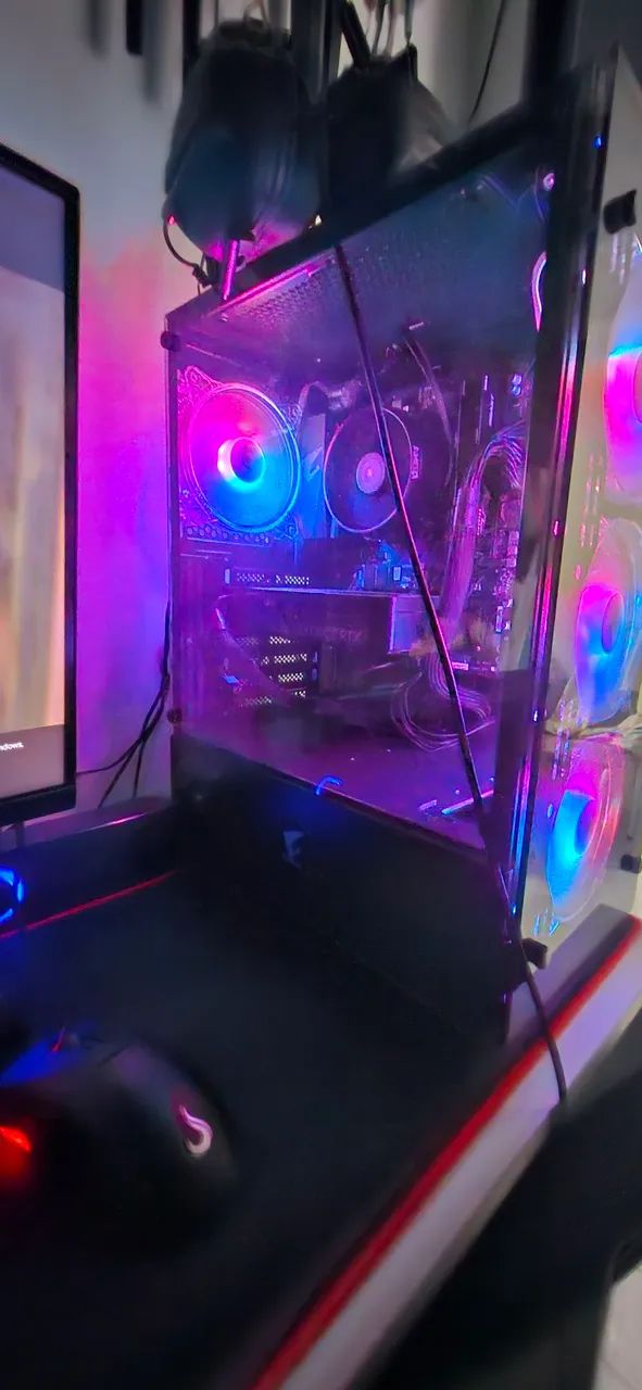 PC Gamer64264610455042122