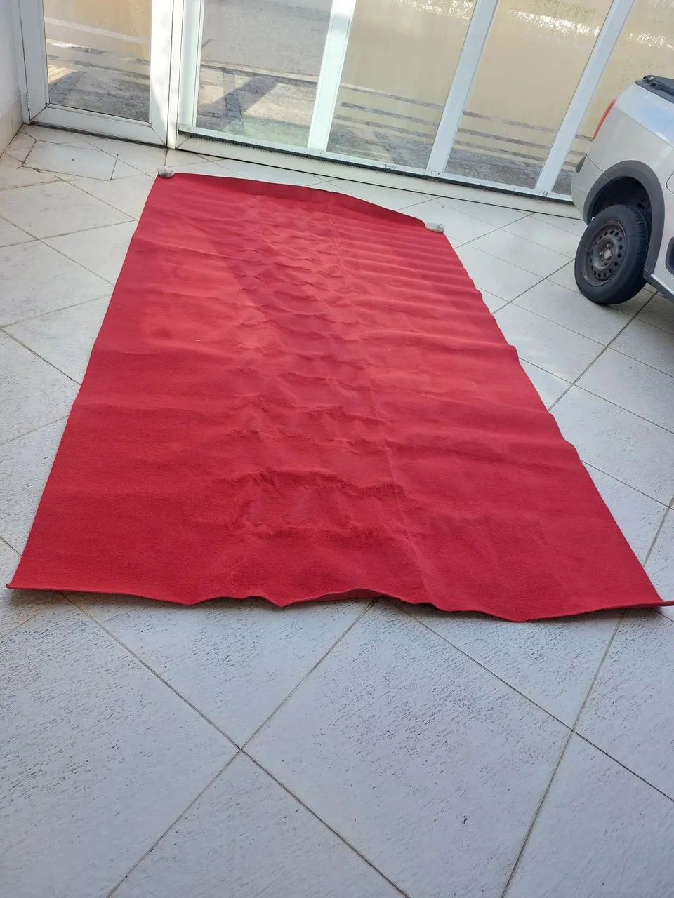 Tapete vermelho para área externa - Foto 2