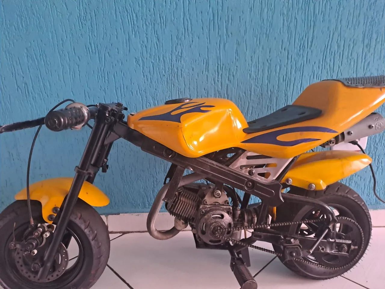 Mini Moto 50cc - Amarela - em perfeito estado - Foto 5