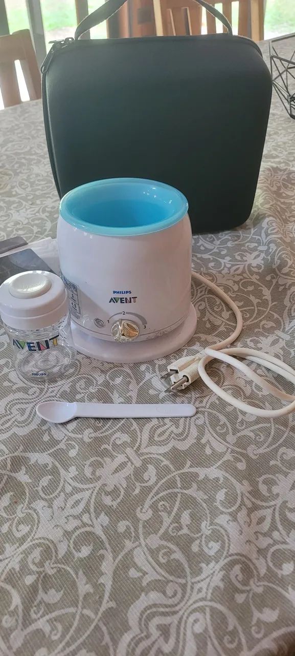 Aquecedor de Mamadeira Philips Avent com tomada americana.
