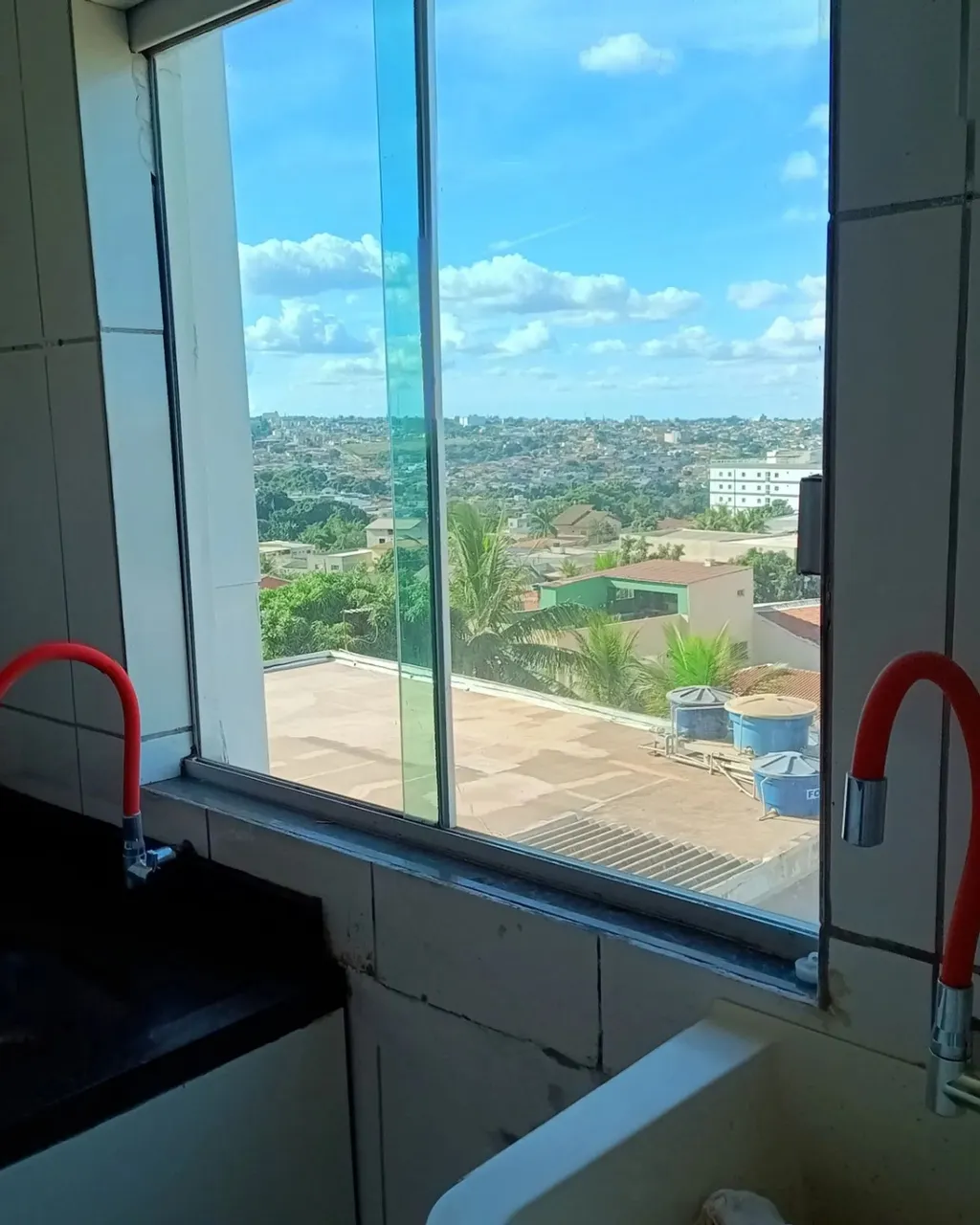 Apto para aluguel com 2 quartos no Vicente pires