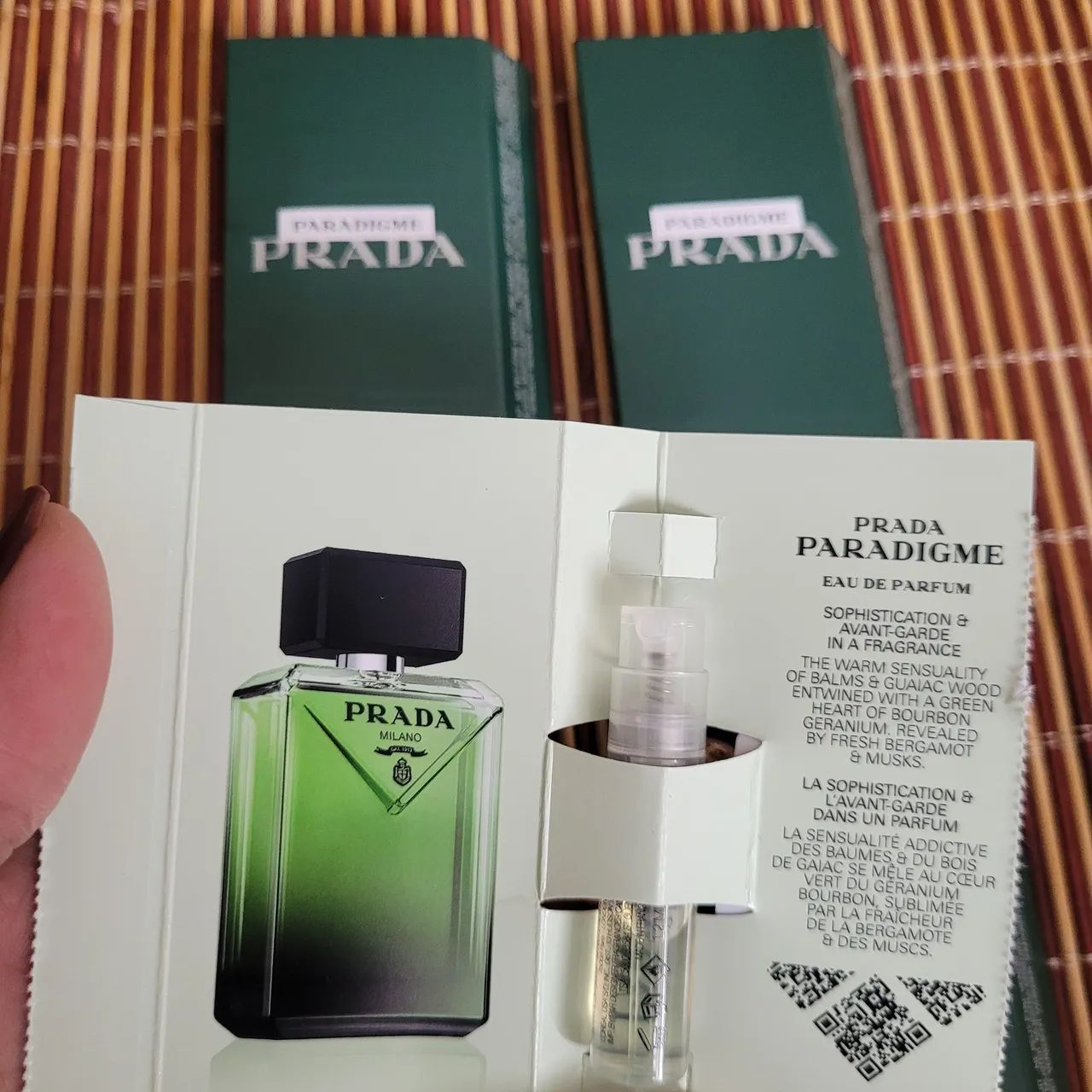 Kit com quatro amostras Prada Paradigme  - Foto 2