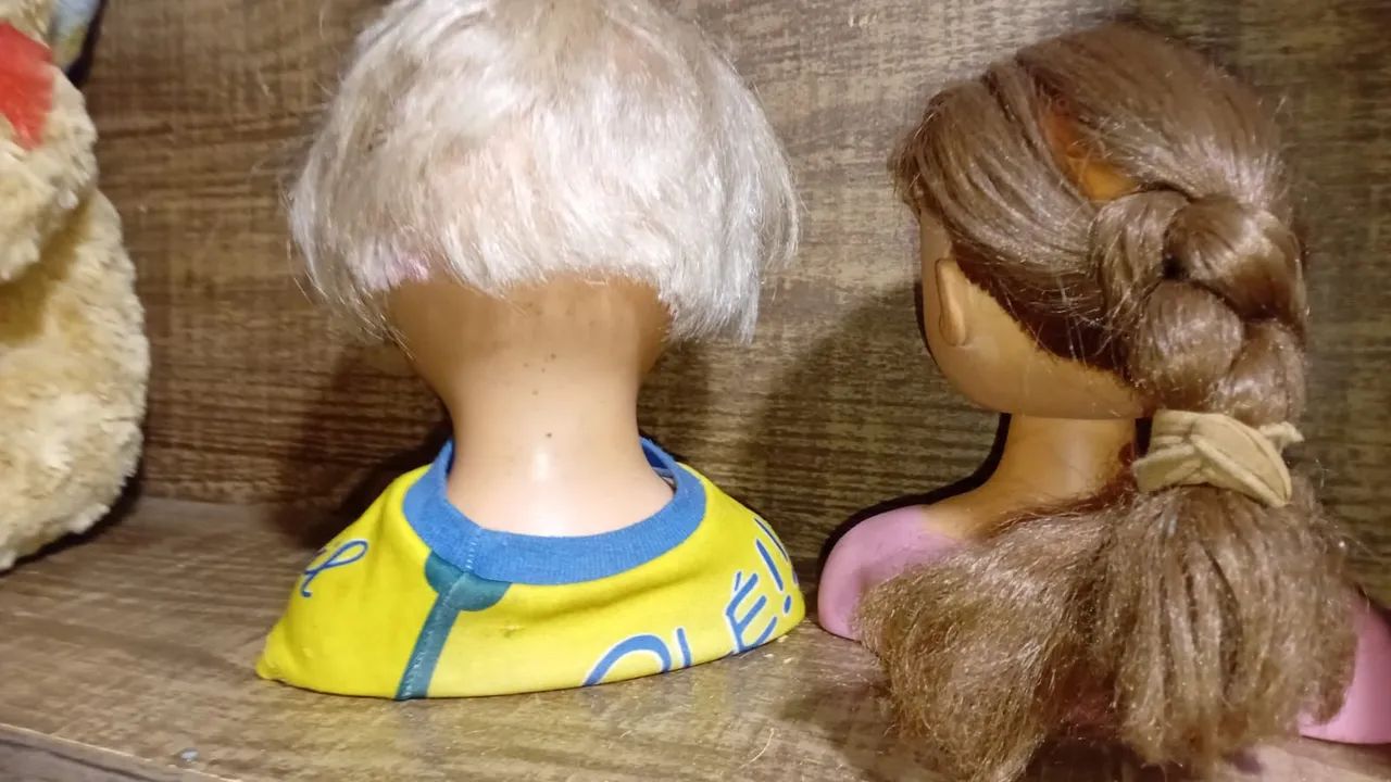 Lote de bonecas de busto para pentear  - Foto 2