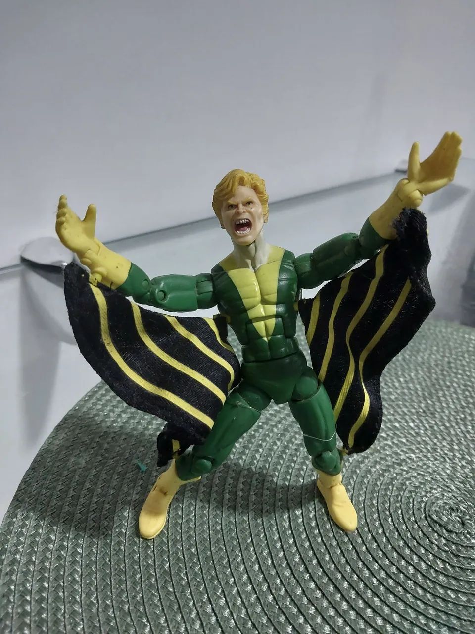 Marvel legends Banshee ToyBiz X-men