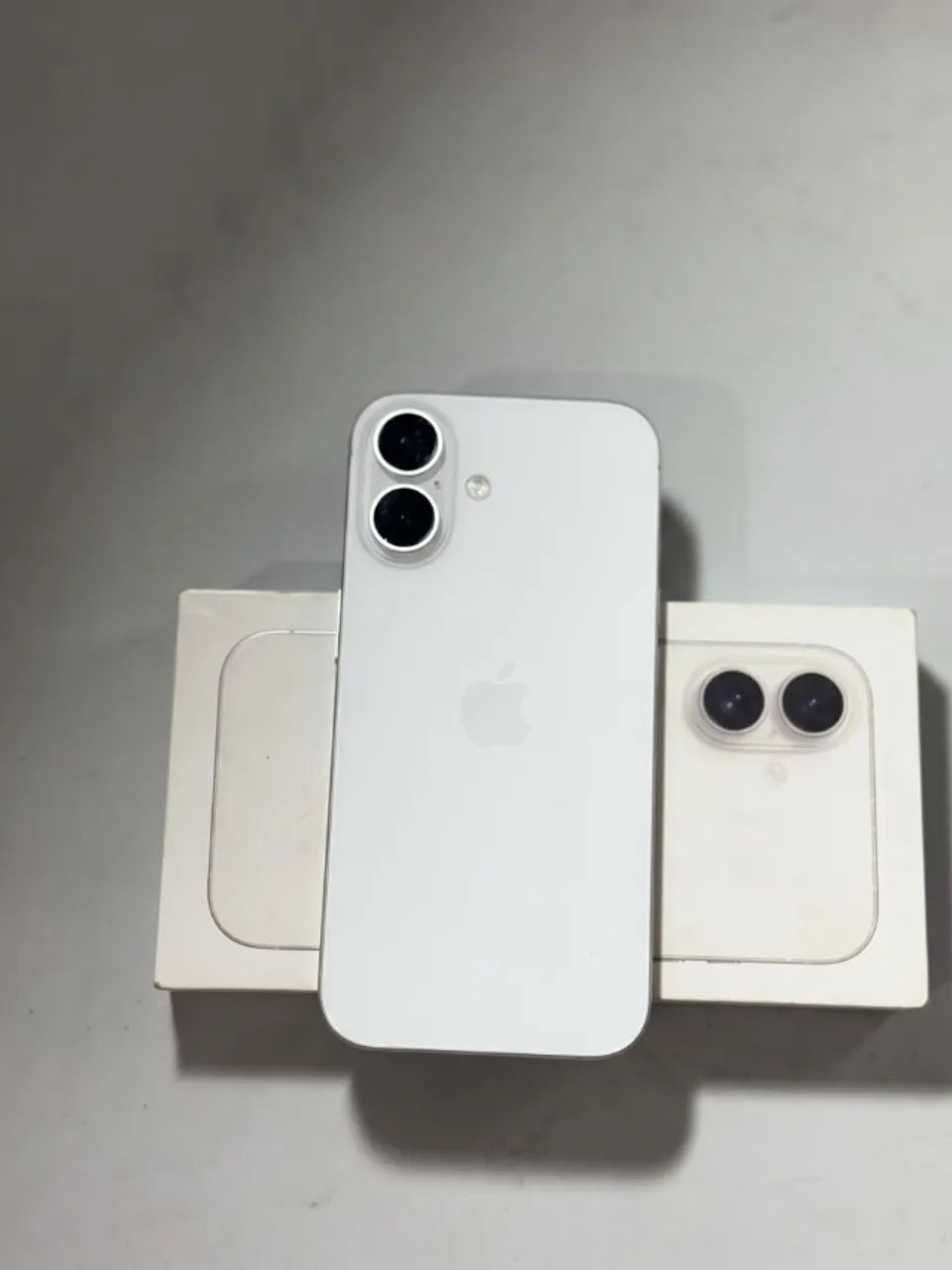 iPhone 16 Branco 128GB + Garantia 3 meses - Foto 2