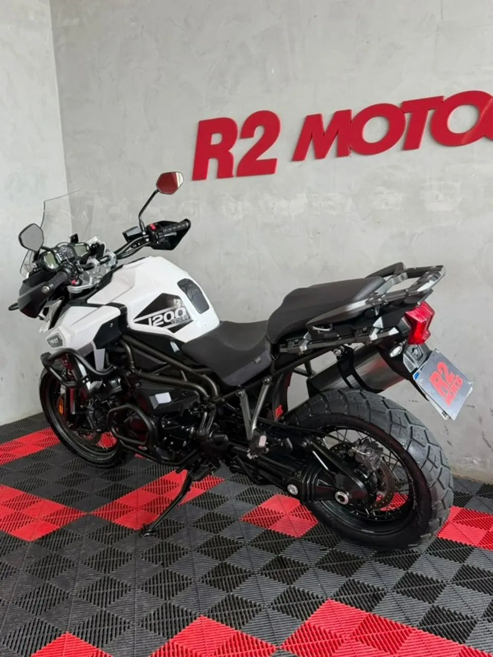 Triumph Tiger 1200 Explorer XCX 2016 - Foto 5