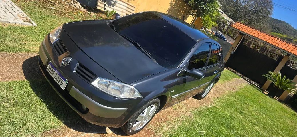 Renault Megane Megane Sedan Dynamique Hi-Flex 1.6 16V 2007