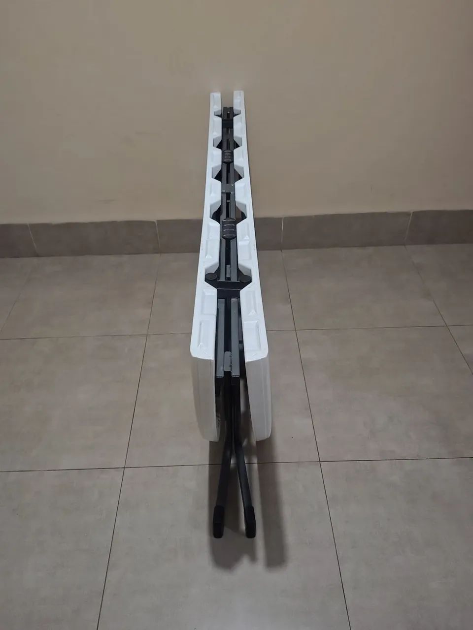 Mesa de Plástico Desmontável  - Foto 4