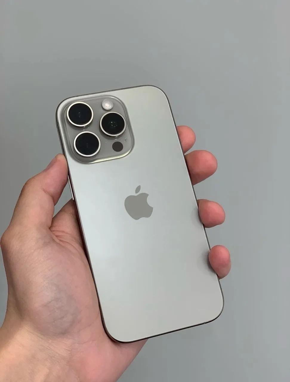 iPhone 16 pro 