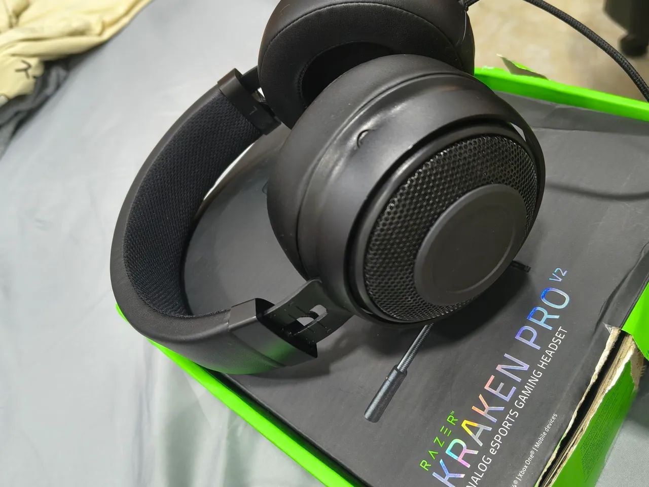 RAZER KRAKEN PRO V2 - Foto 2