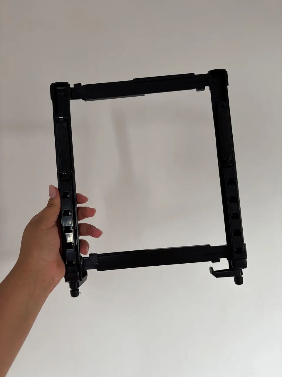 Vende-se suporte para notebook 
