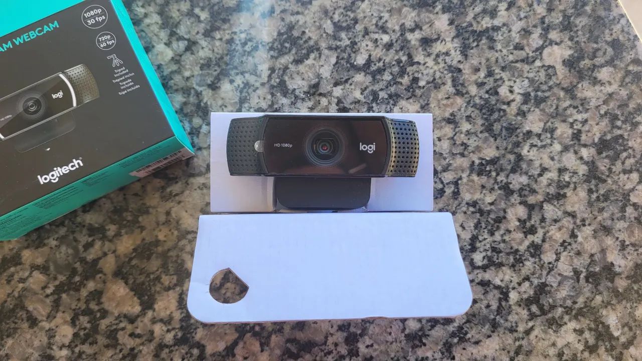 Webcam Full HD Logitech C922 Pro Stream com Microfone Embutido - Foto 3
