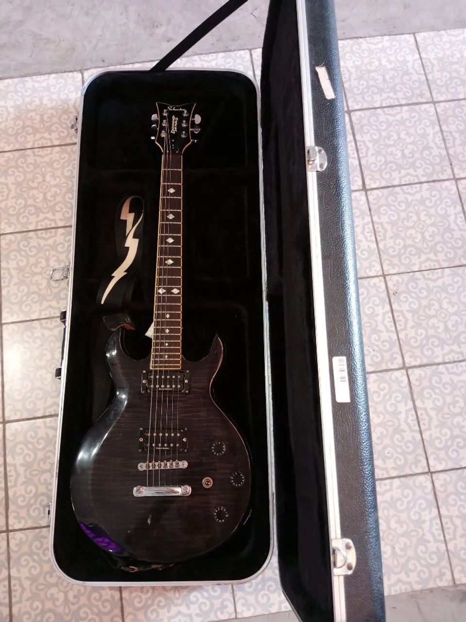 Guitarra schecter c case - Foto 2