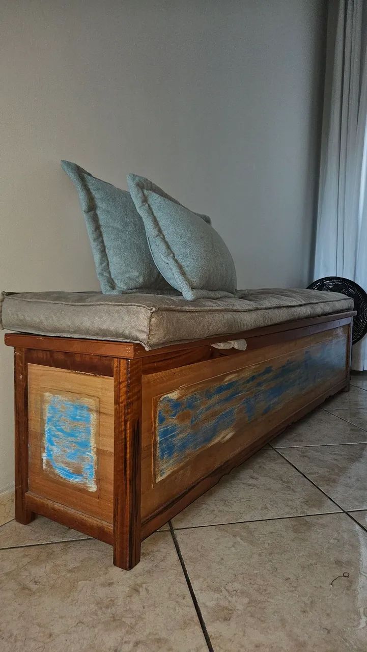 BANCO BAÚ 200 X 40CM (SEM AS ALMOFADAS E SEM FUTON)