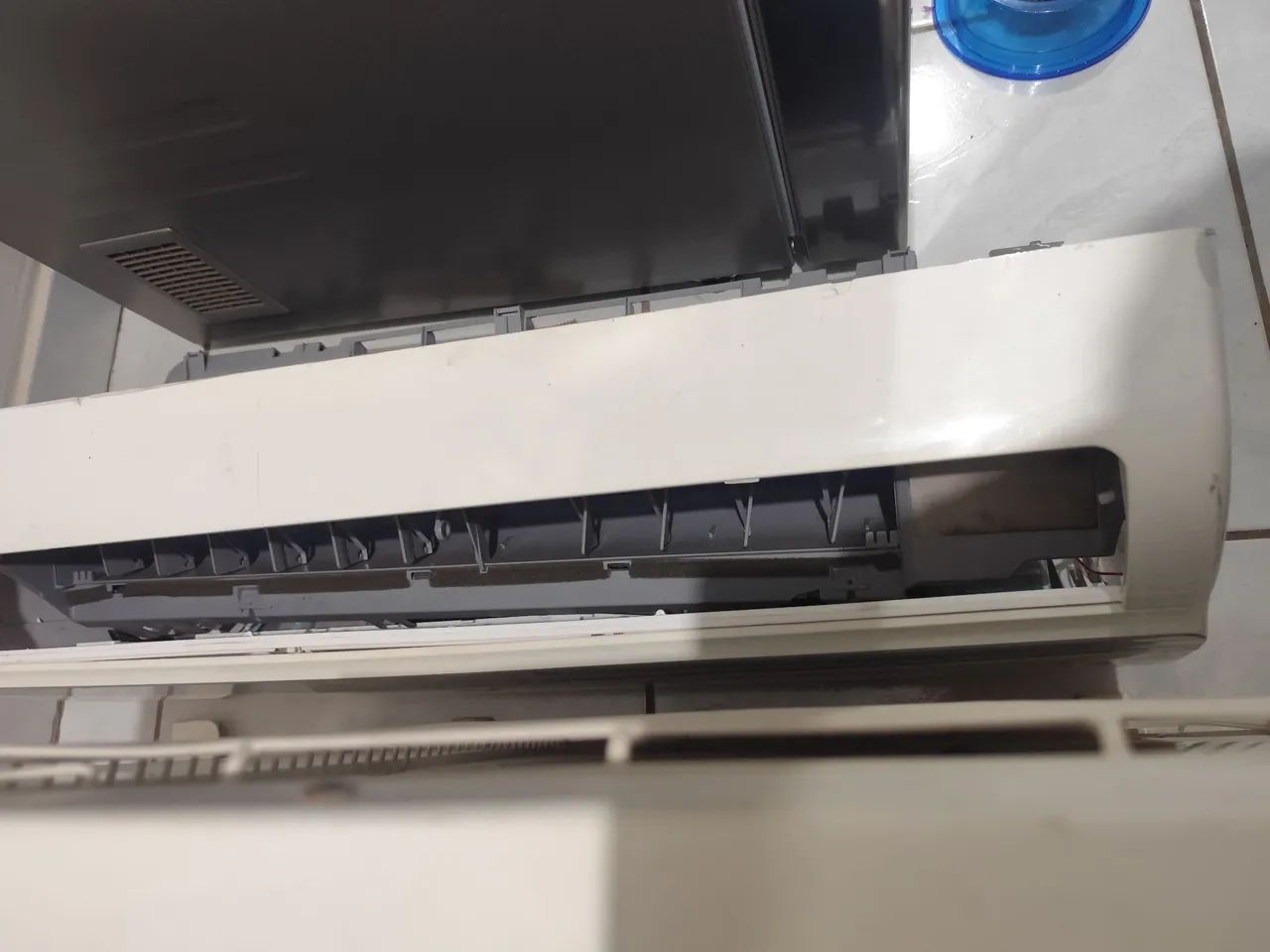 Ar-Condicionado Comfee 12.000 BTUs 220V - Foto 2