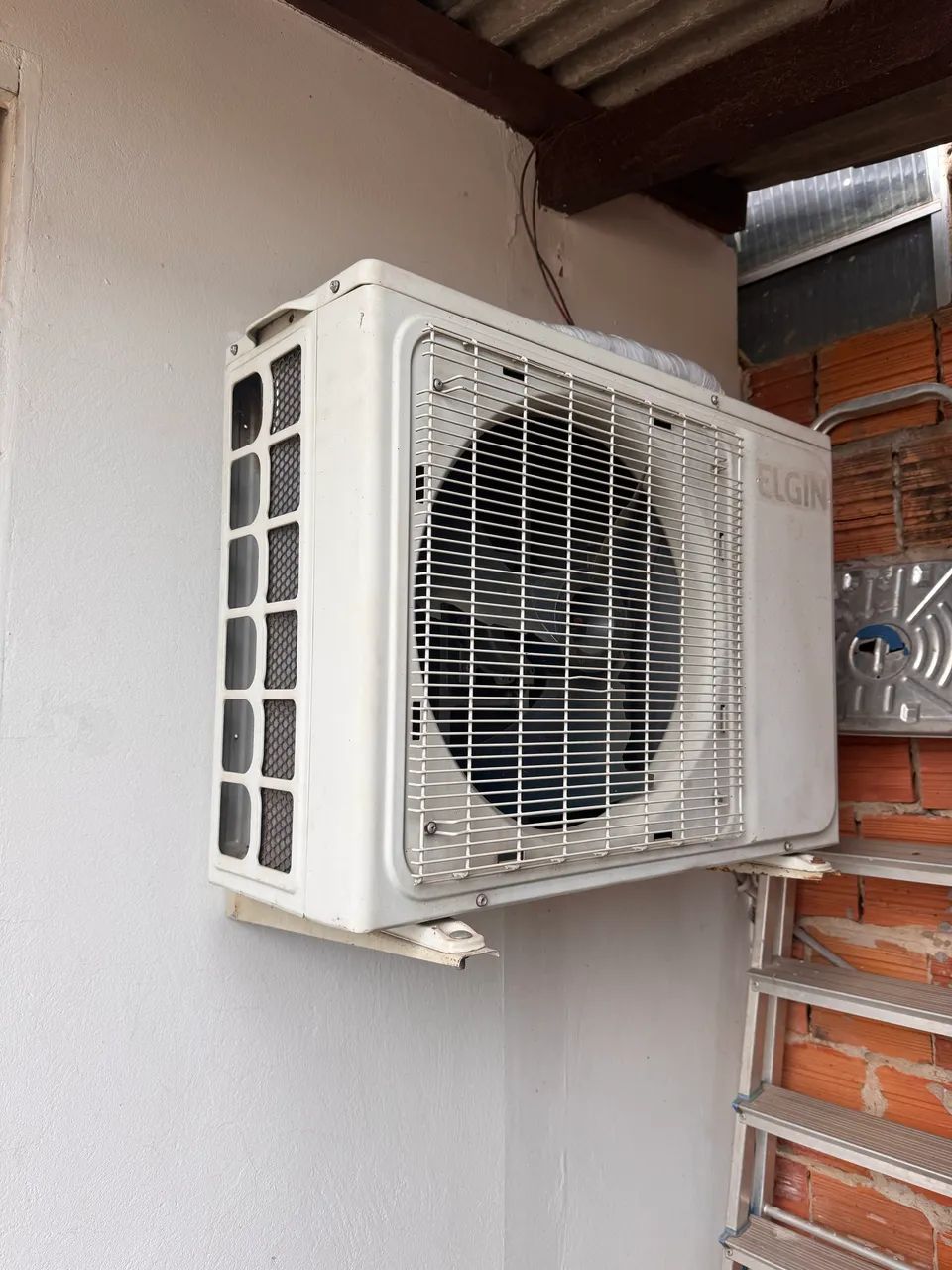 Vendo ar-condicionado Elgin 12 mil btus - Foto 2