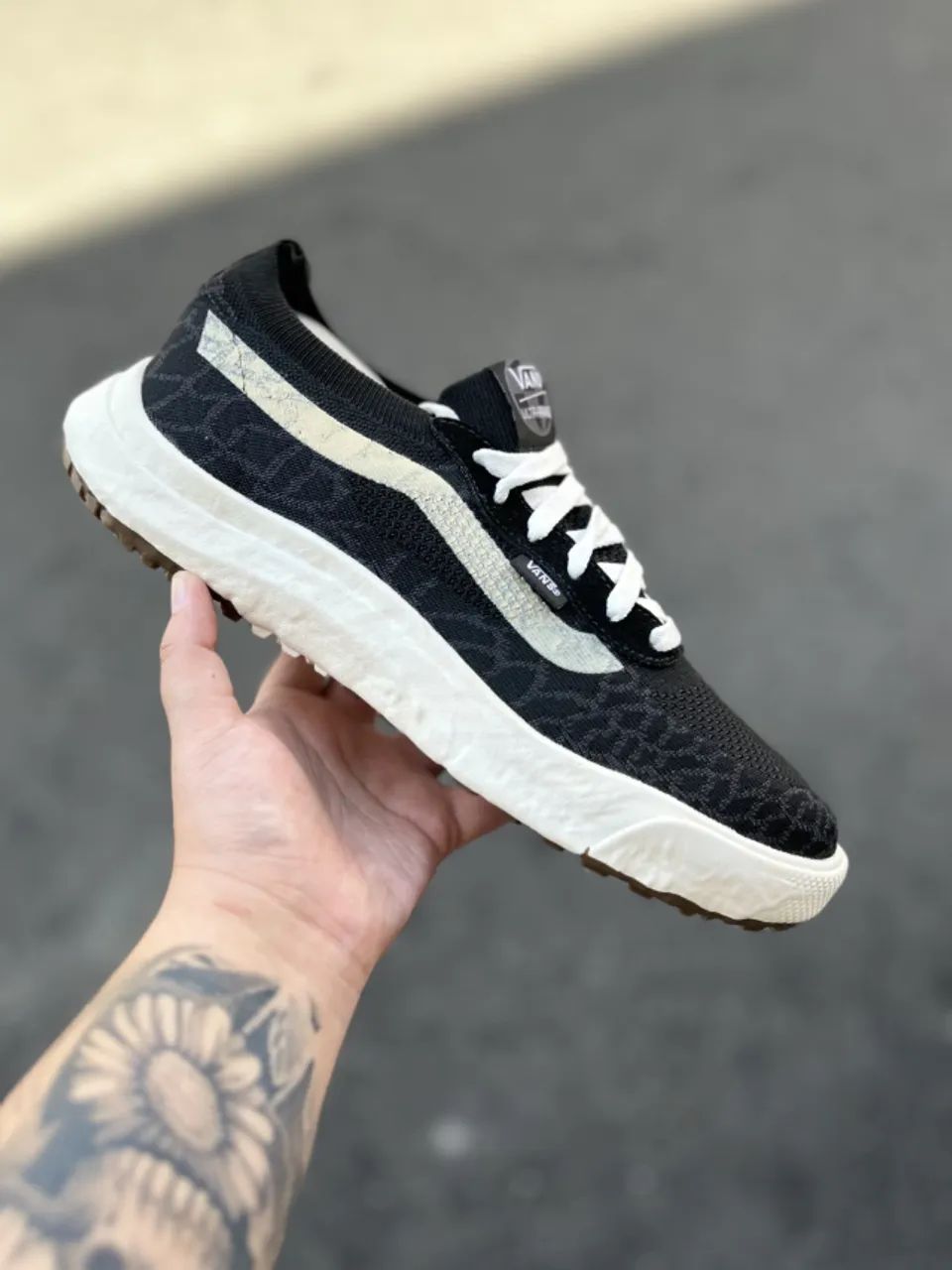 Tênis Vans Ultraranger Premium Cor: Preto/Branco Unissex - Disponível 38 ao 43 (Foto Real)