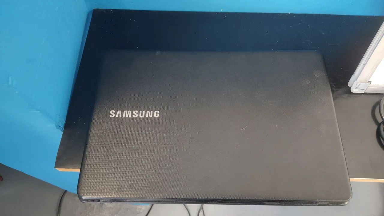 Samsung Celeron, 15 polegadas, 4Gb de RAM, 1Tb HD SSD, Windows 11 - Foto 2
