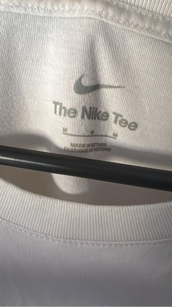 Camiseta Nike - Tamanho P - Foto 3