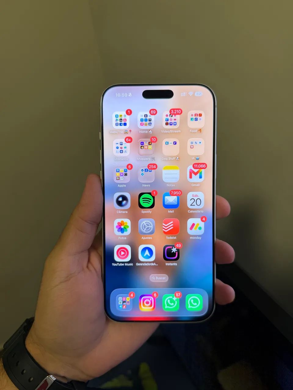 iPhone 17 Pro Max 256gb Prata - Foto 2