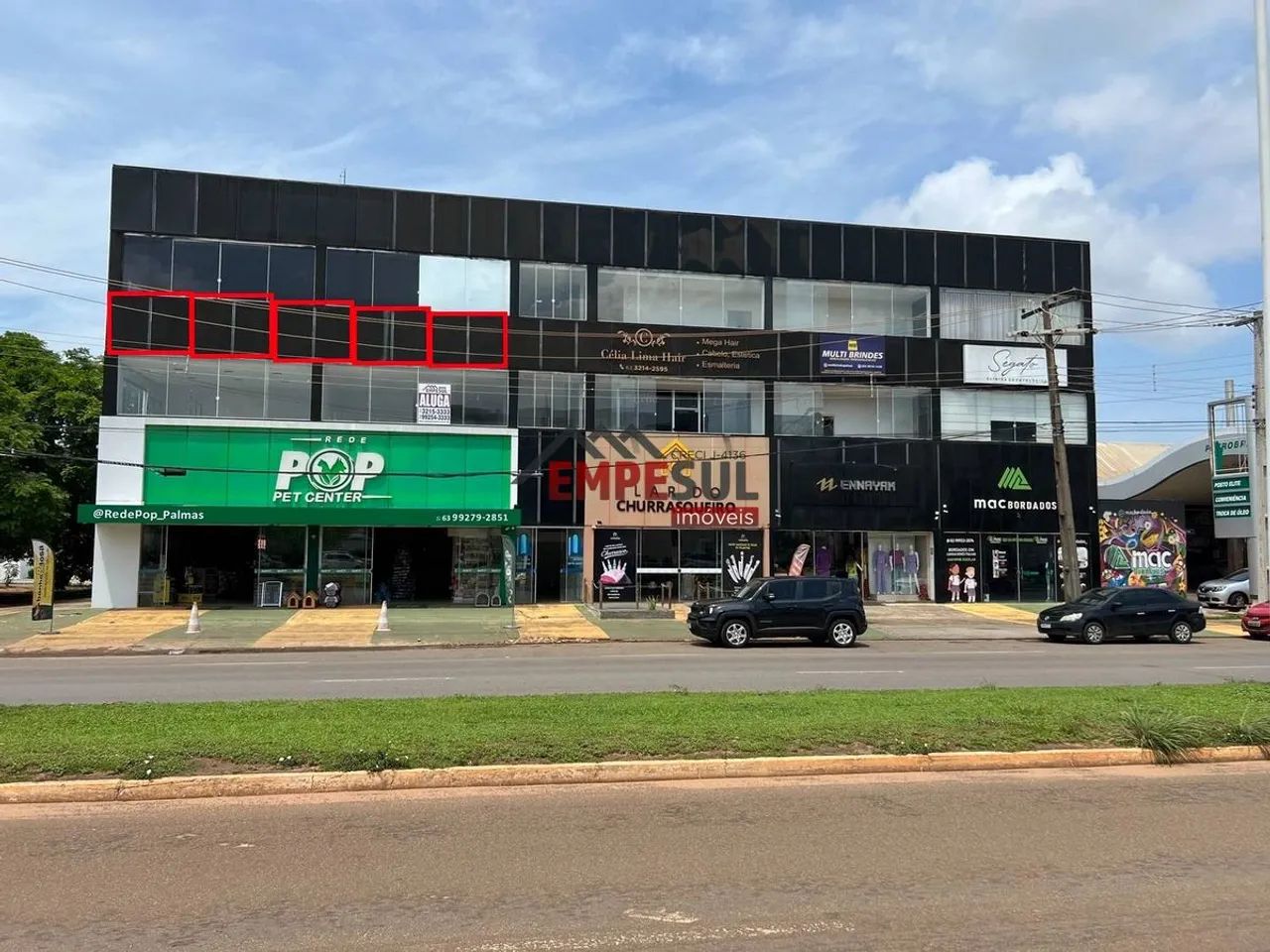 Sala comercial para locação na ARSE 81 (804 Sul)