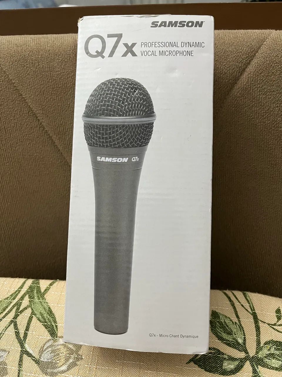 Microfone de canto vocal dinâmico profissional Samson Q7x