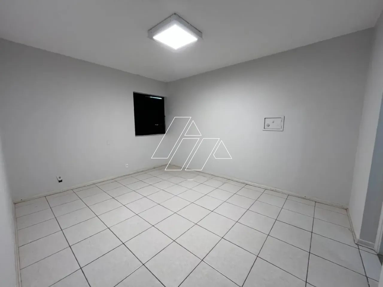 Casa Comercial com 4 Salas para Locação no Centro de Marília/SP - Foto 5