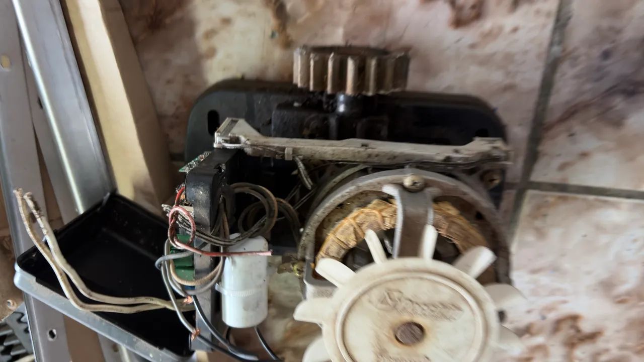 Motor elétrico para portão de correr  - Foto 3