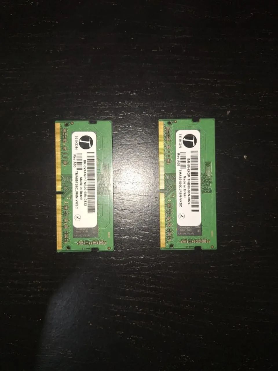 Par de Memórias RAM DDR4 8GB (2x4GB) Teikon 2400MHz para Notebook