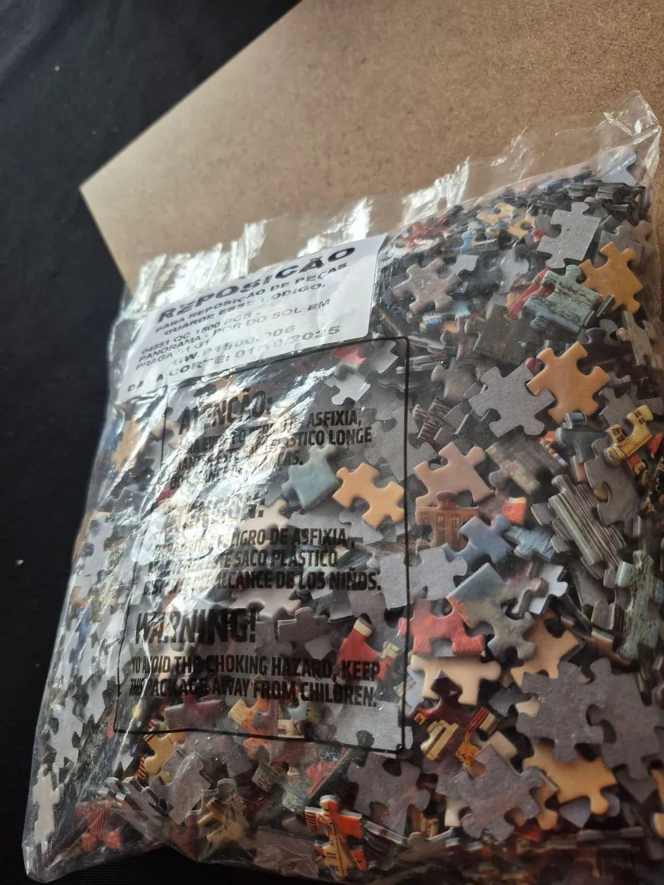 Quebra cabeca grow 1500pcs panorama - por do sol em praga  - Foto 4