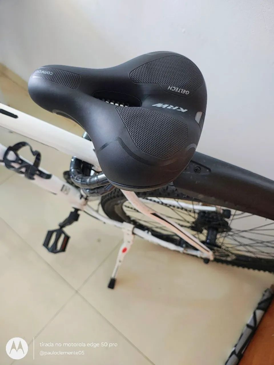 BICICLETA SUTTON ARO 29 24V  - Foto 4