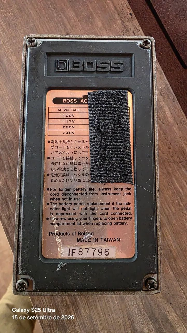 BOSS l Zone MT-2エフェクターmade in Taiwan Boss MT-2 Metal Zone Distortion Original Made in Taiwan