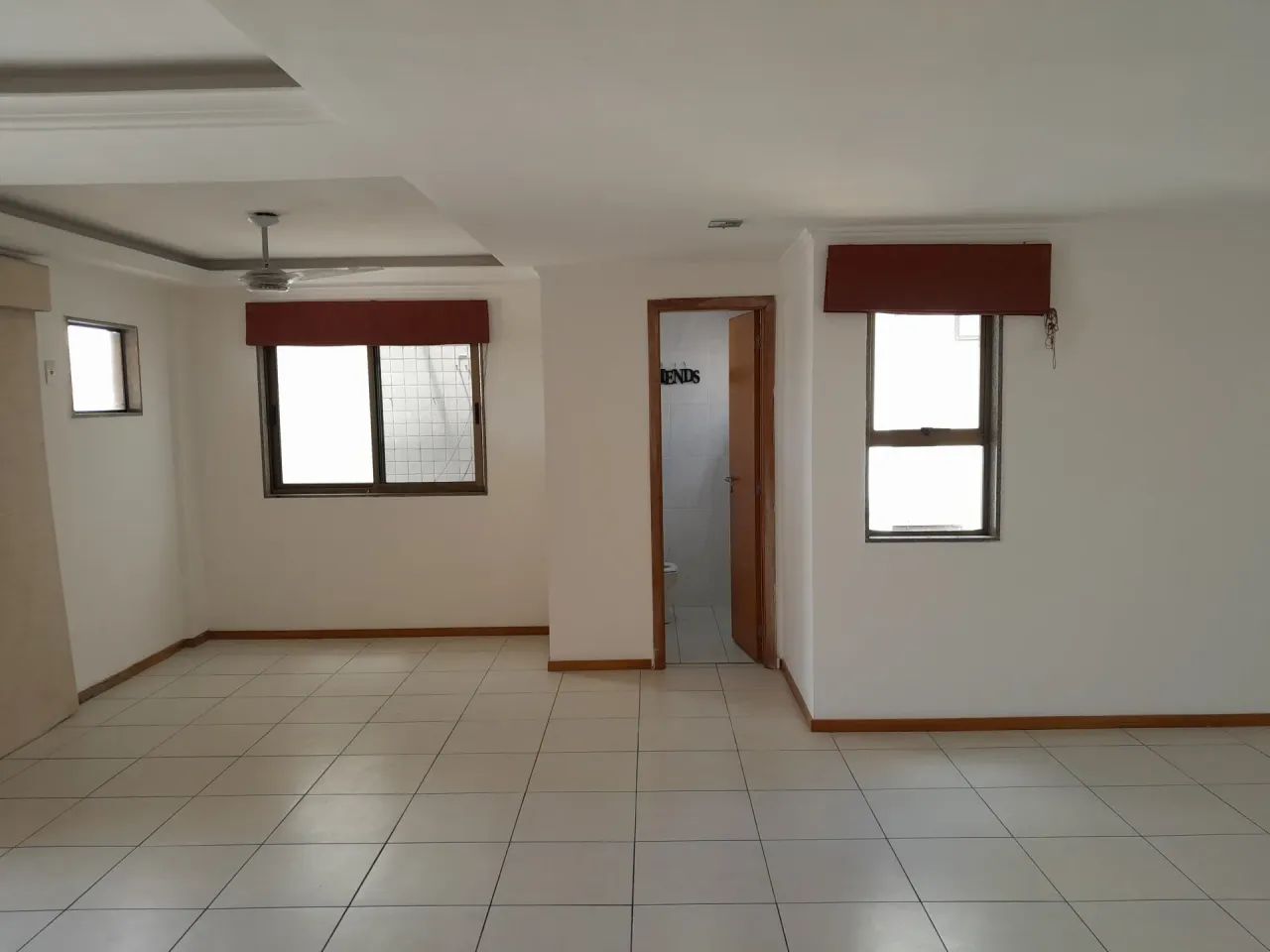 Imóvel para venda com 220 metros quadrados com 3 quartos - Foto 4
