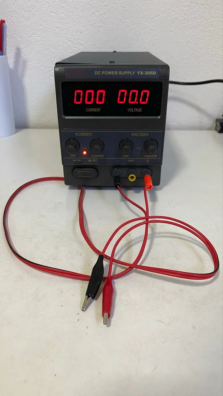 Fonte de alimentação digital Yx- 305d